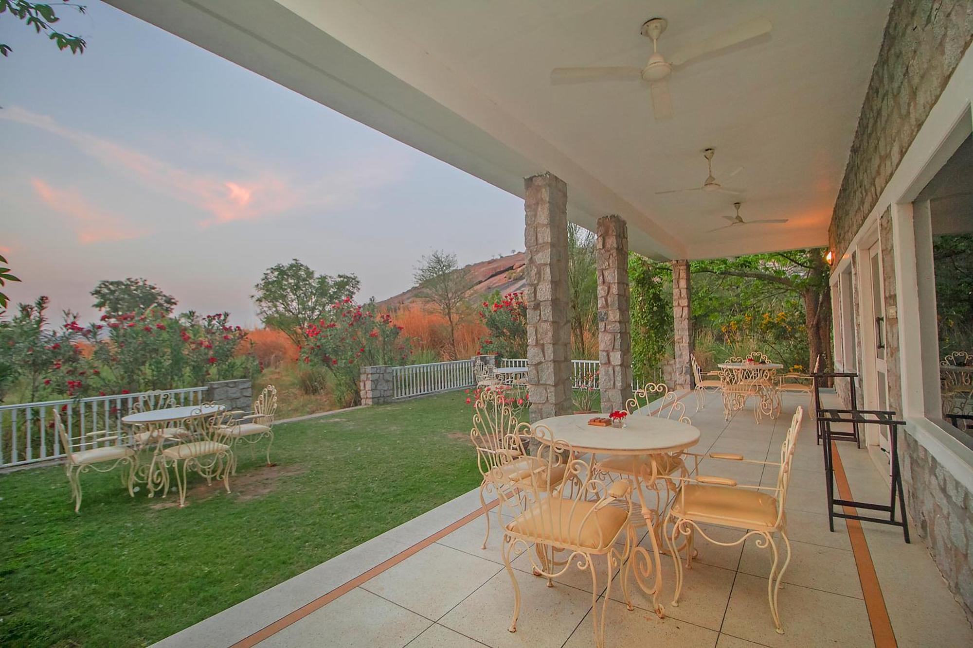Amritara Jawai Resort Pāli Exterior photo