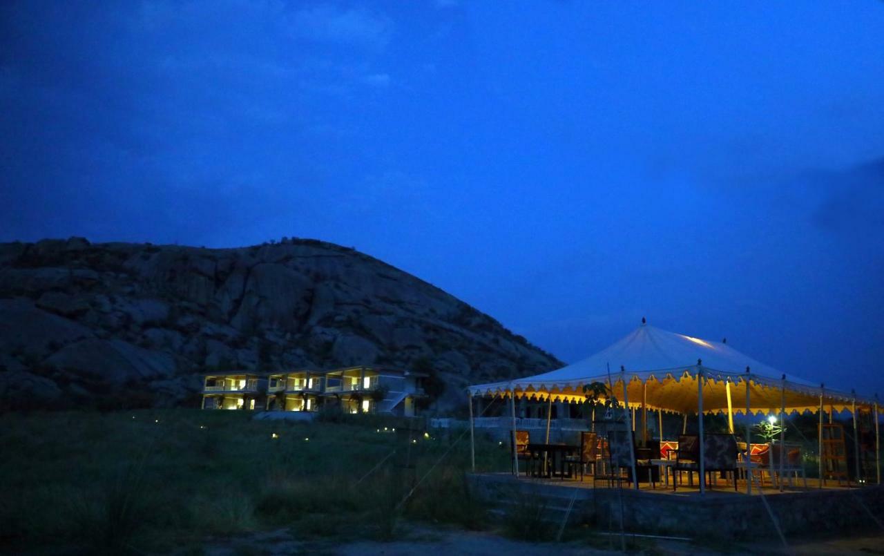 Amritara Jawai Resort Pāli Exterior photo