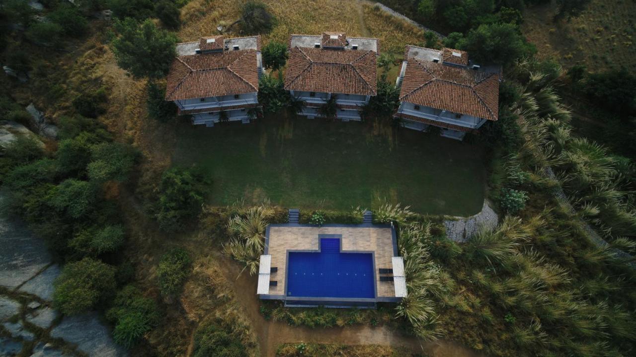 Amritara Jawai Resort Pāli Exterior photo